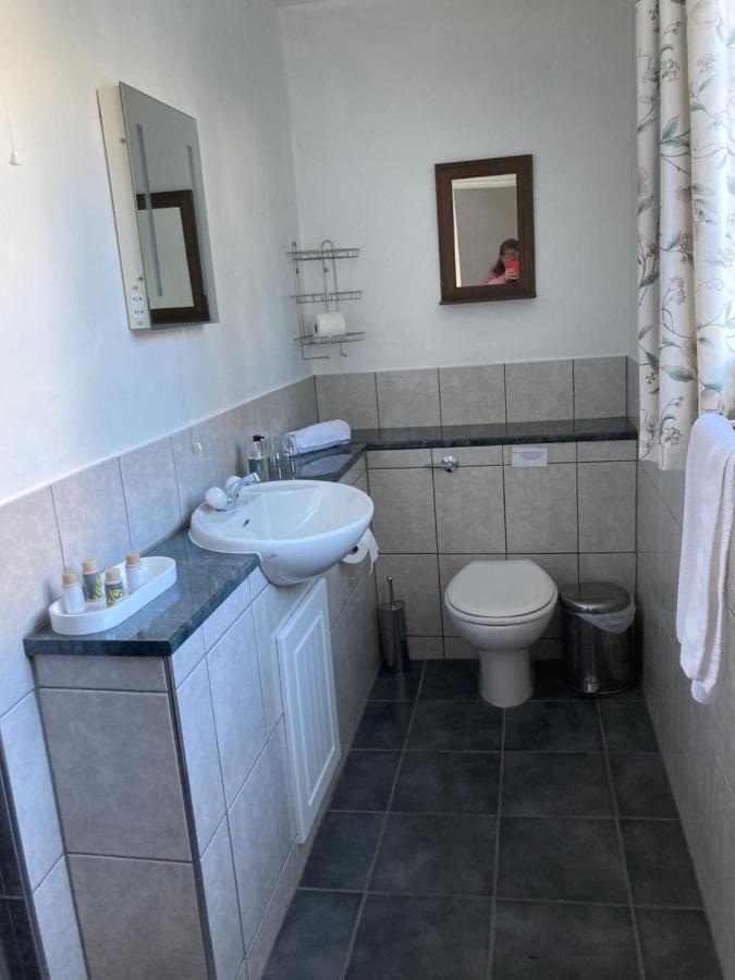 Bulmer Farm B&B Dorking Eksteriør bilde
